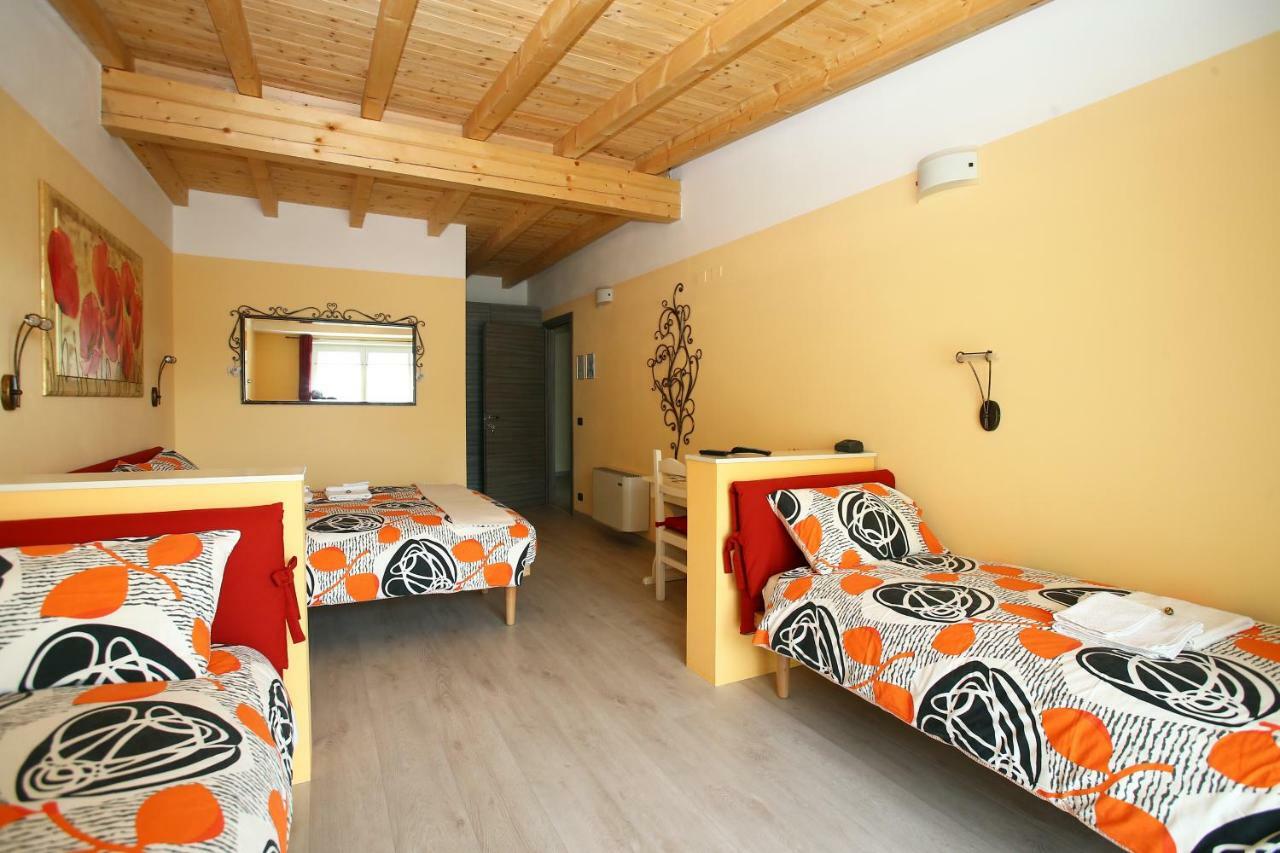 B&B La Vecchia Tipografia - Lago D'Idro Ponte Caffaro Eksteriør billede